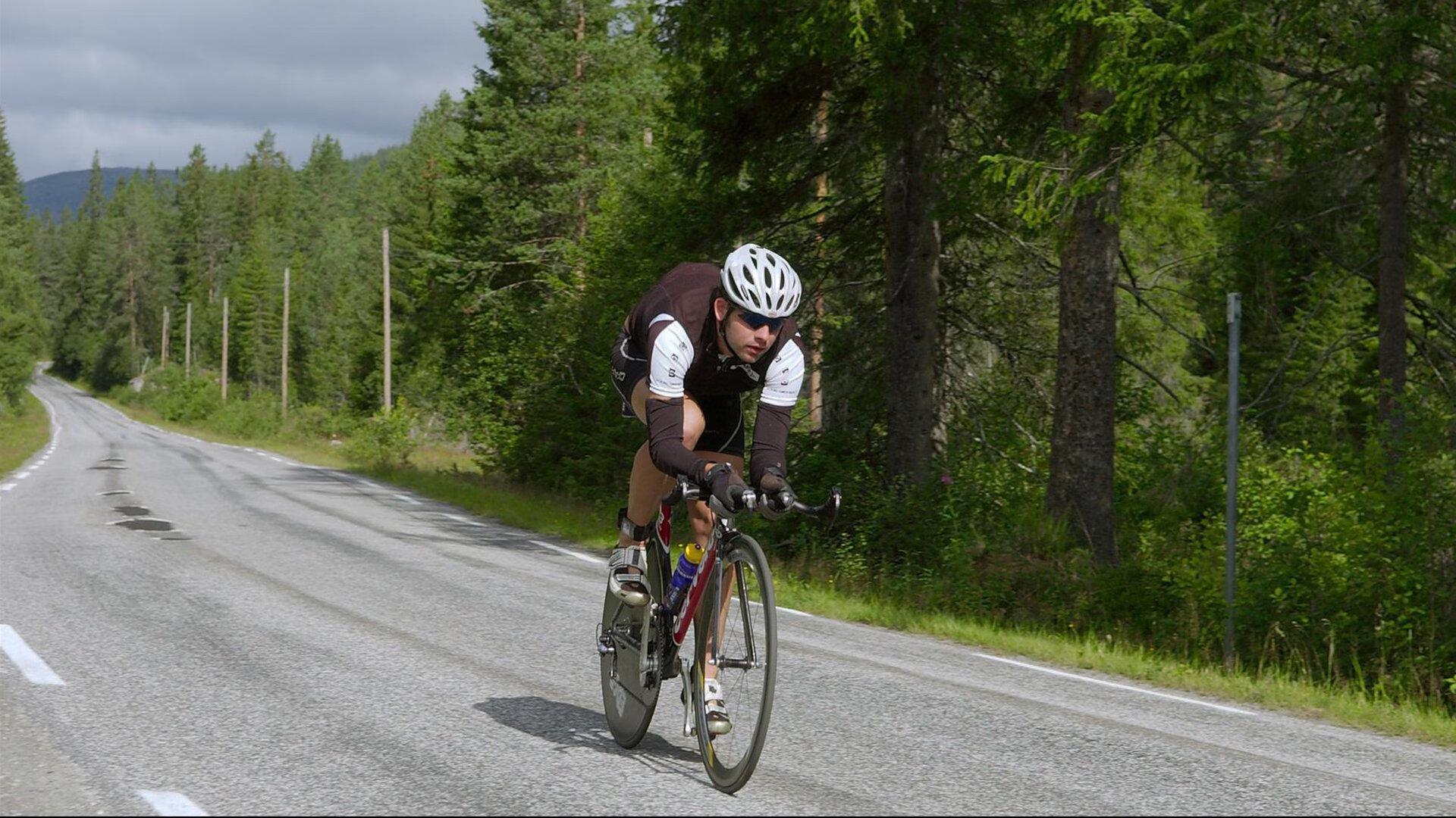 铁血意志!周琦轻伤不下火线,李秋平确认其或带伤出战关键战役