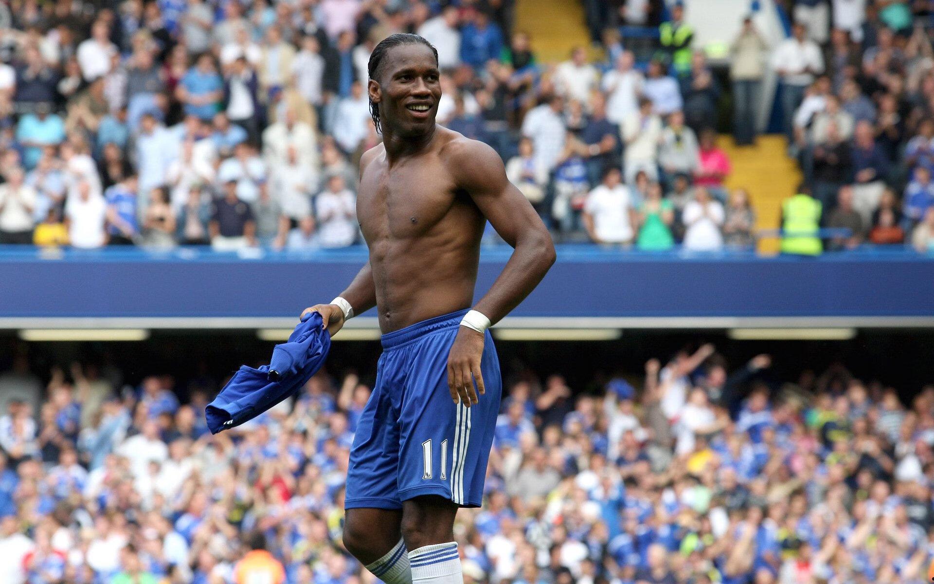 英超中游混战再现历史性格局，前15轮第4至12名分差仅5分，十六年未见盛况